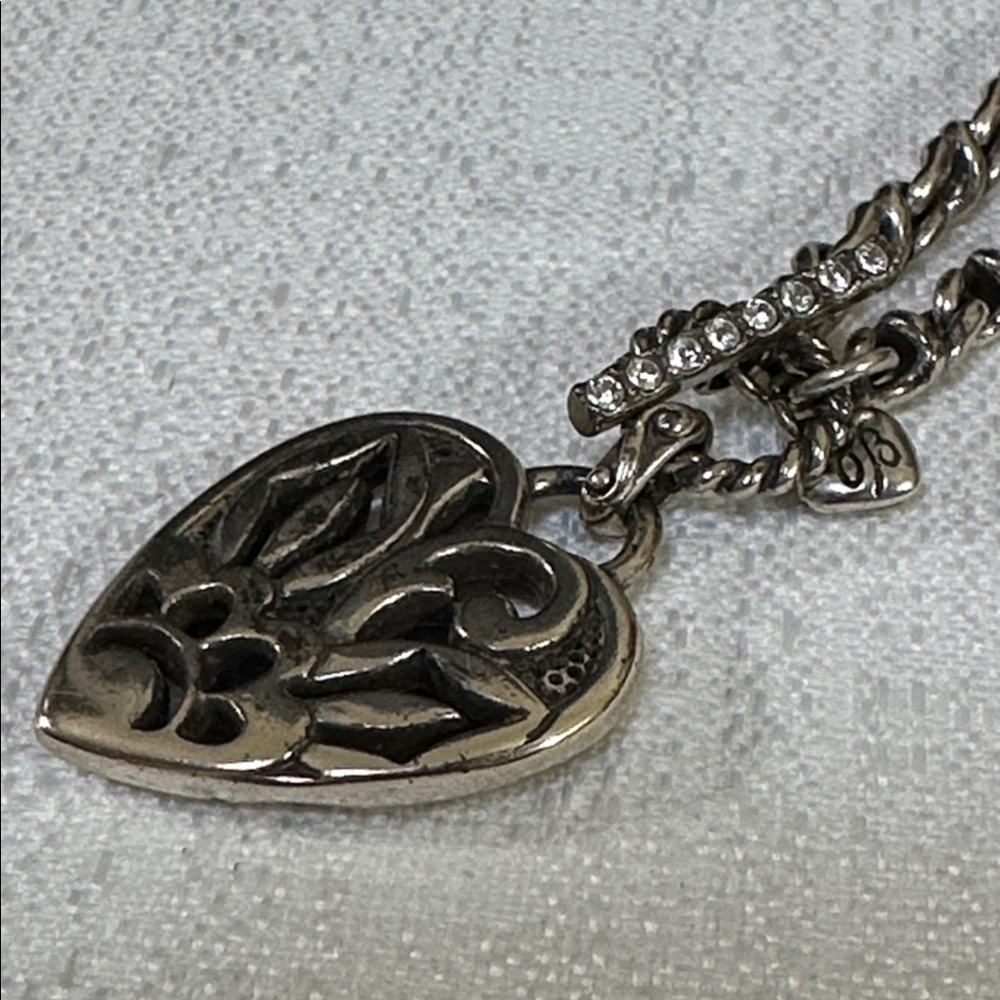 Brighton Retired Cheshire Dog Paw Design Heart Pendant Necklace - Picture 9 of 9
